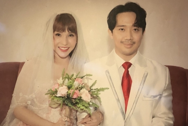 Trấn Thành - Khả Như trong Nhà bà Nữ kể câu chuyện hôn nhân nhiều vấn đề.